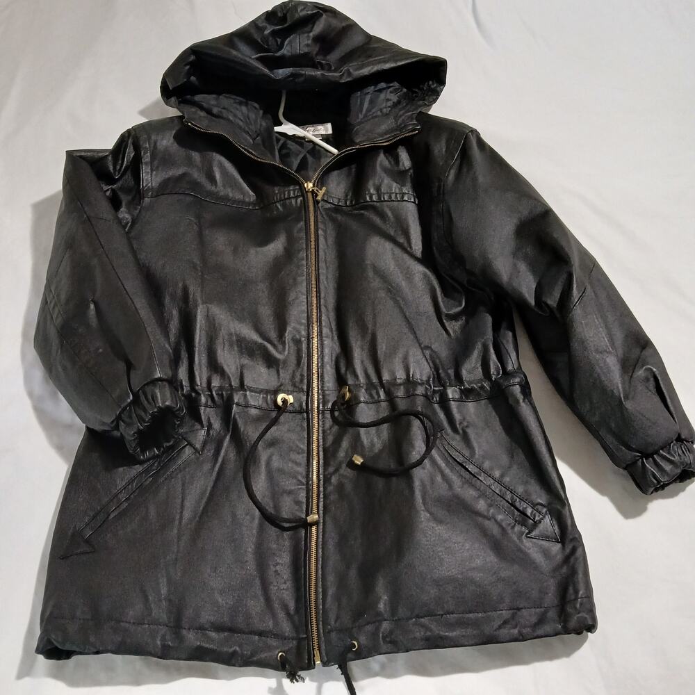VTG Fashion Attitudes Men's Med Black Leather Quilt-Lined Adjustable Waist Coat